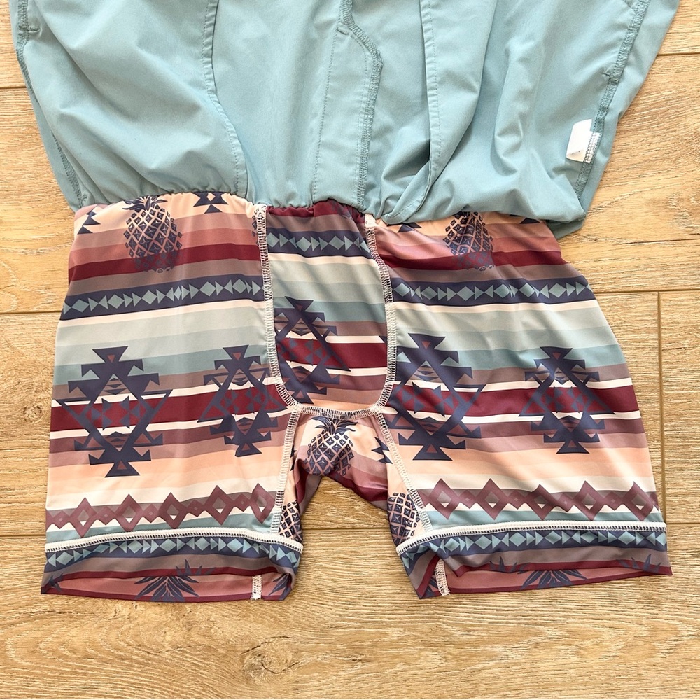 Chubbies 7” Swim Trunks Shorts Hybrid Performance Men Sz Medium Green Aztec - Picture 4 of 9
